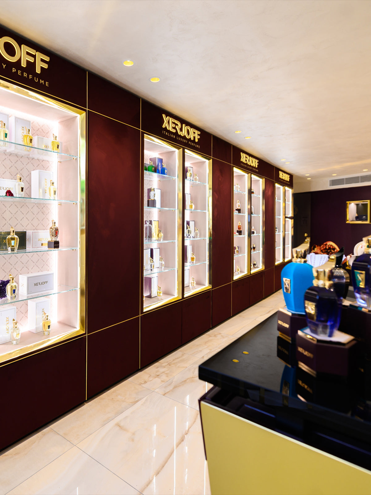 Monaco Boutique Left