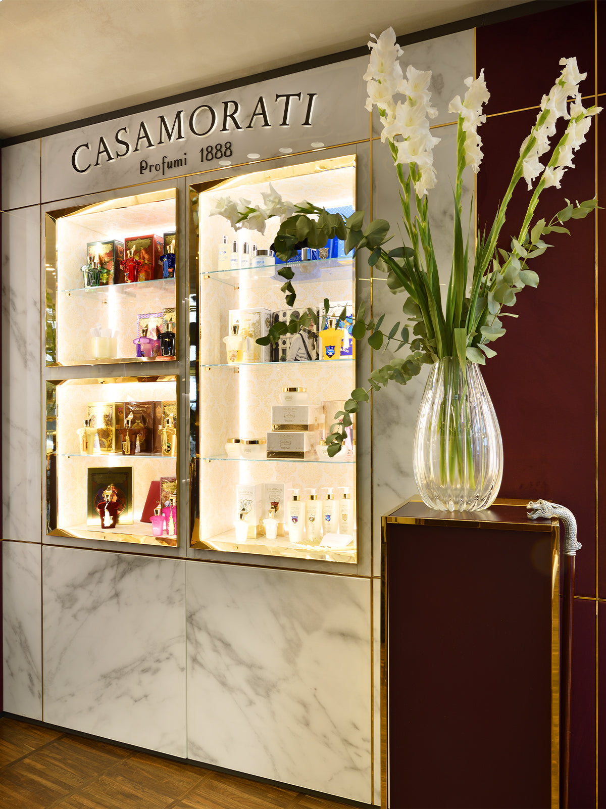 Turin Boutique Right